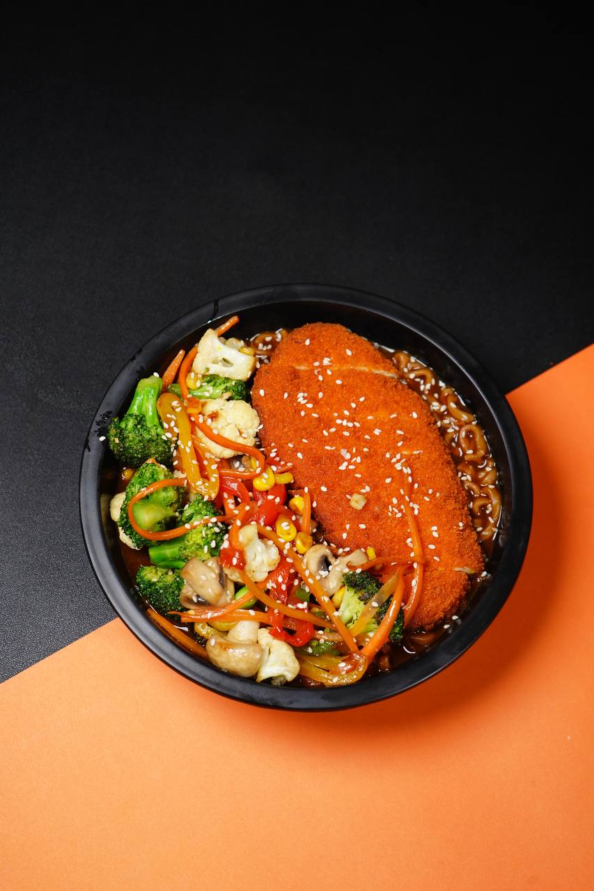 چیکن نودل اسپایسی